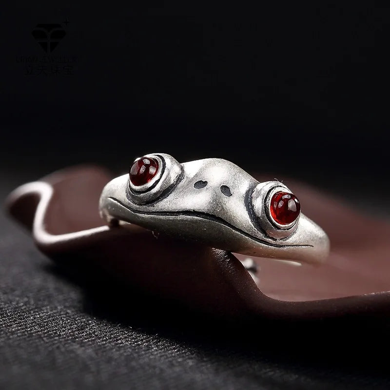 Frog Ring