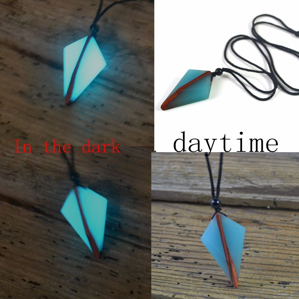 Luminous Arrow Necklace