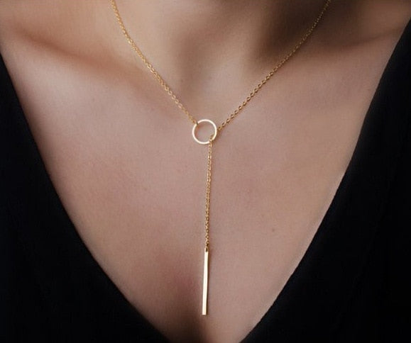 Dangling Stick Necklace