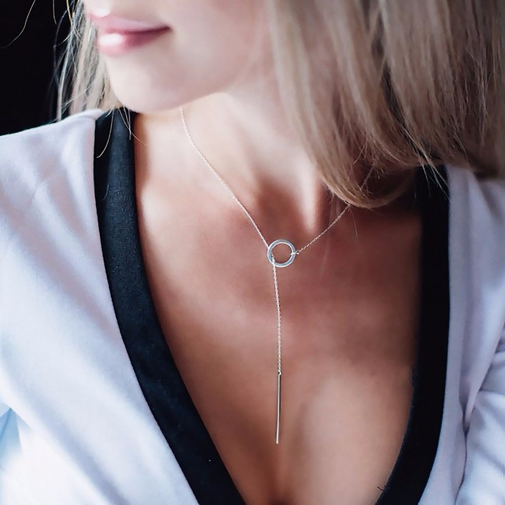 Dangling Stick Necklace