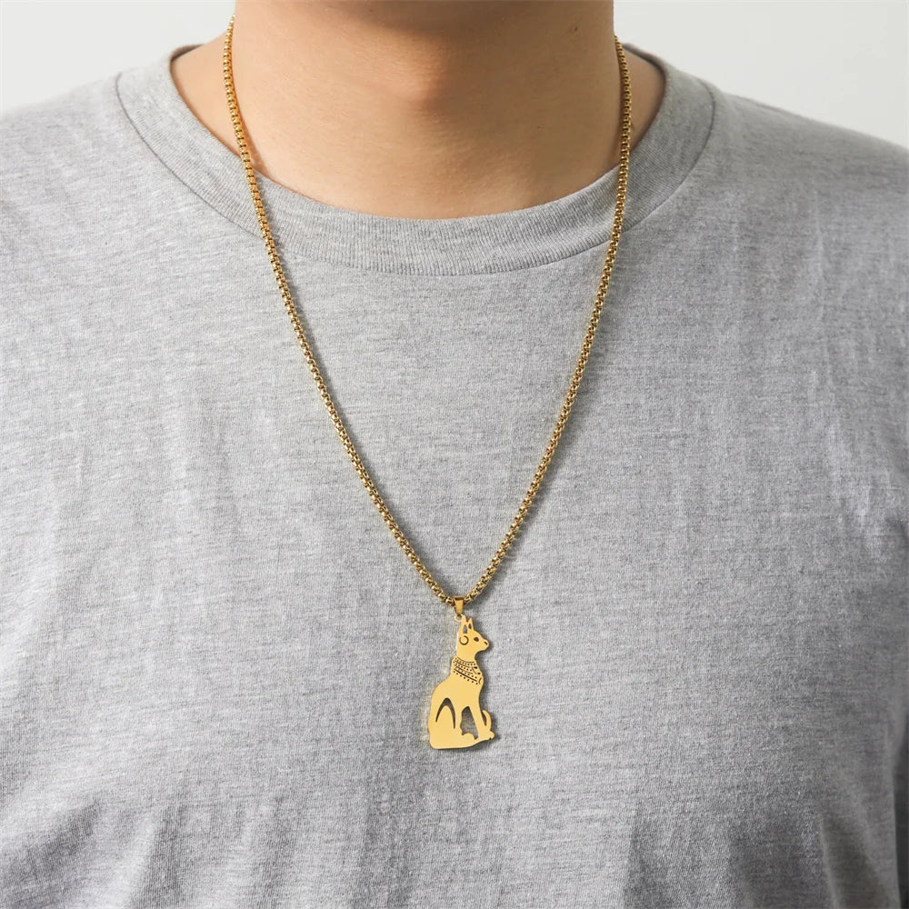 Mao Necklace