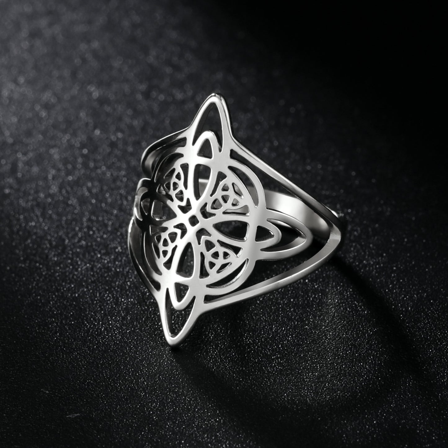 Amulet Luck Ring