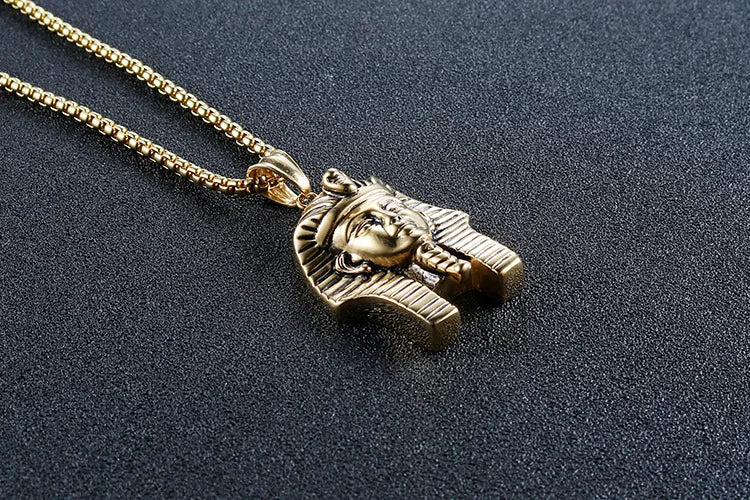 Tutankhamun necklace