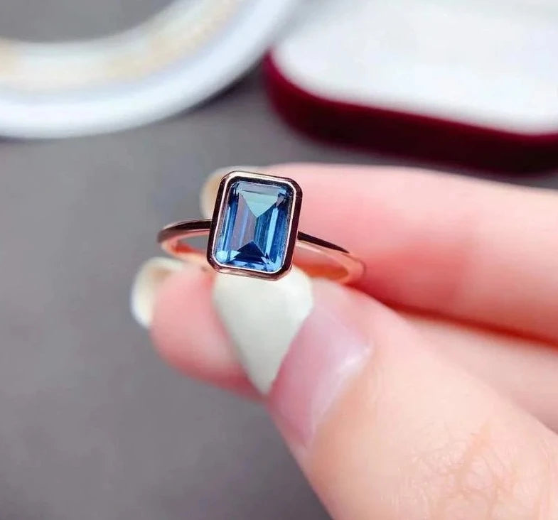 Natural Blue Topaz Gemstone