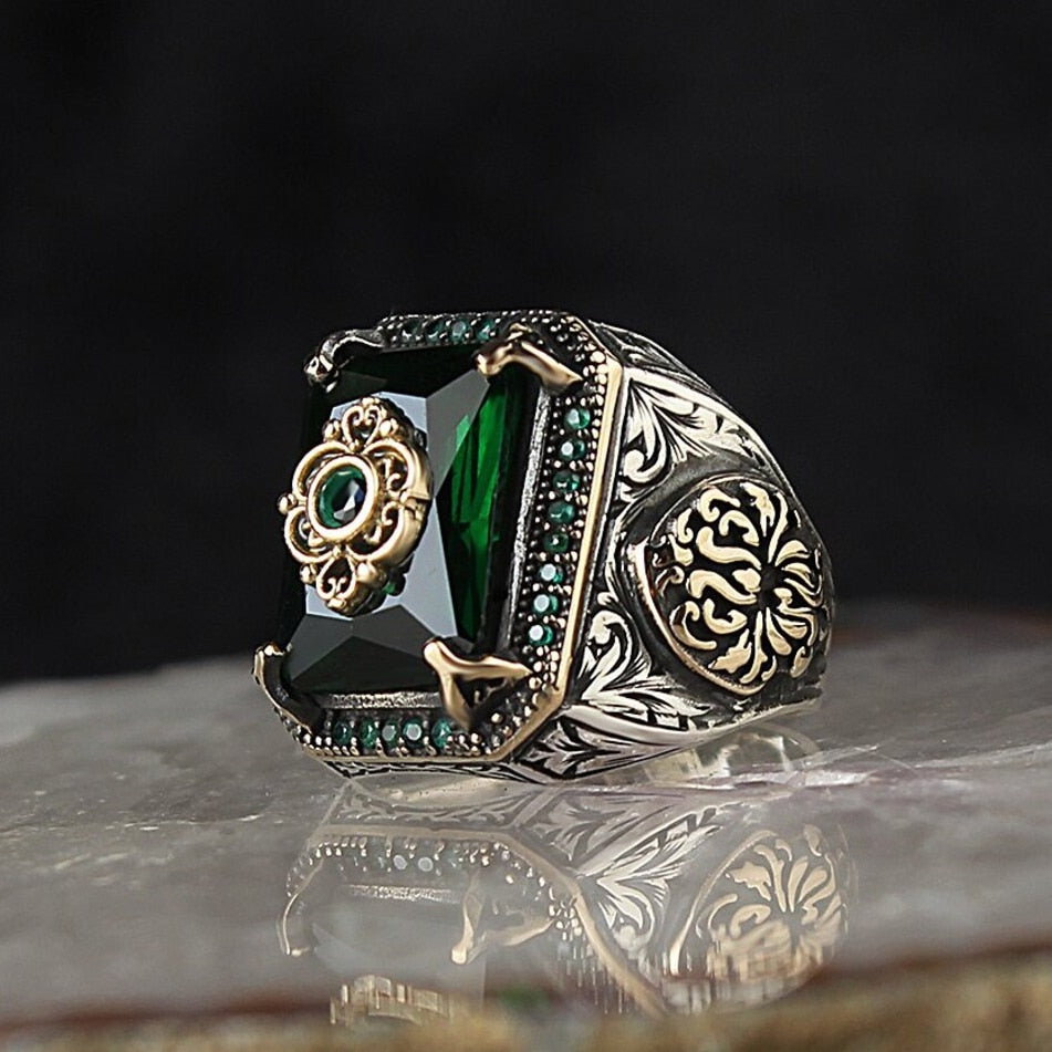 Zeus Ring