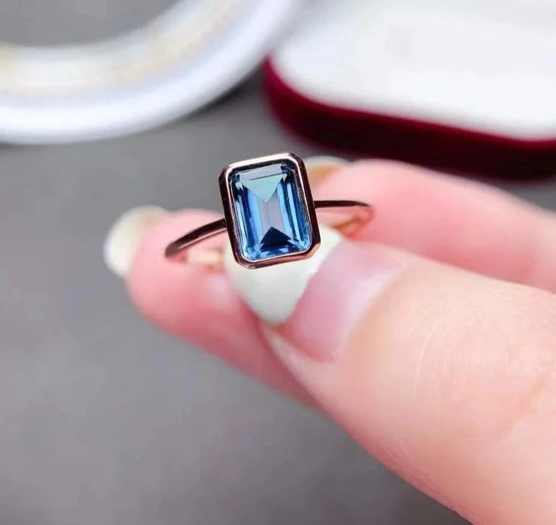 Natural Blue Topaz Gemstone