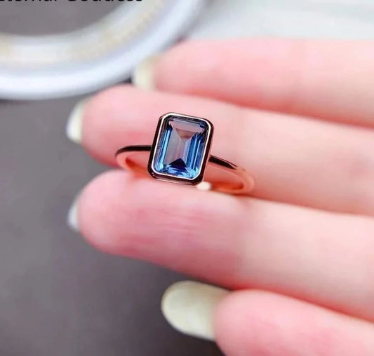 Natural Blue Topaz Gemstone