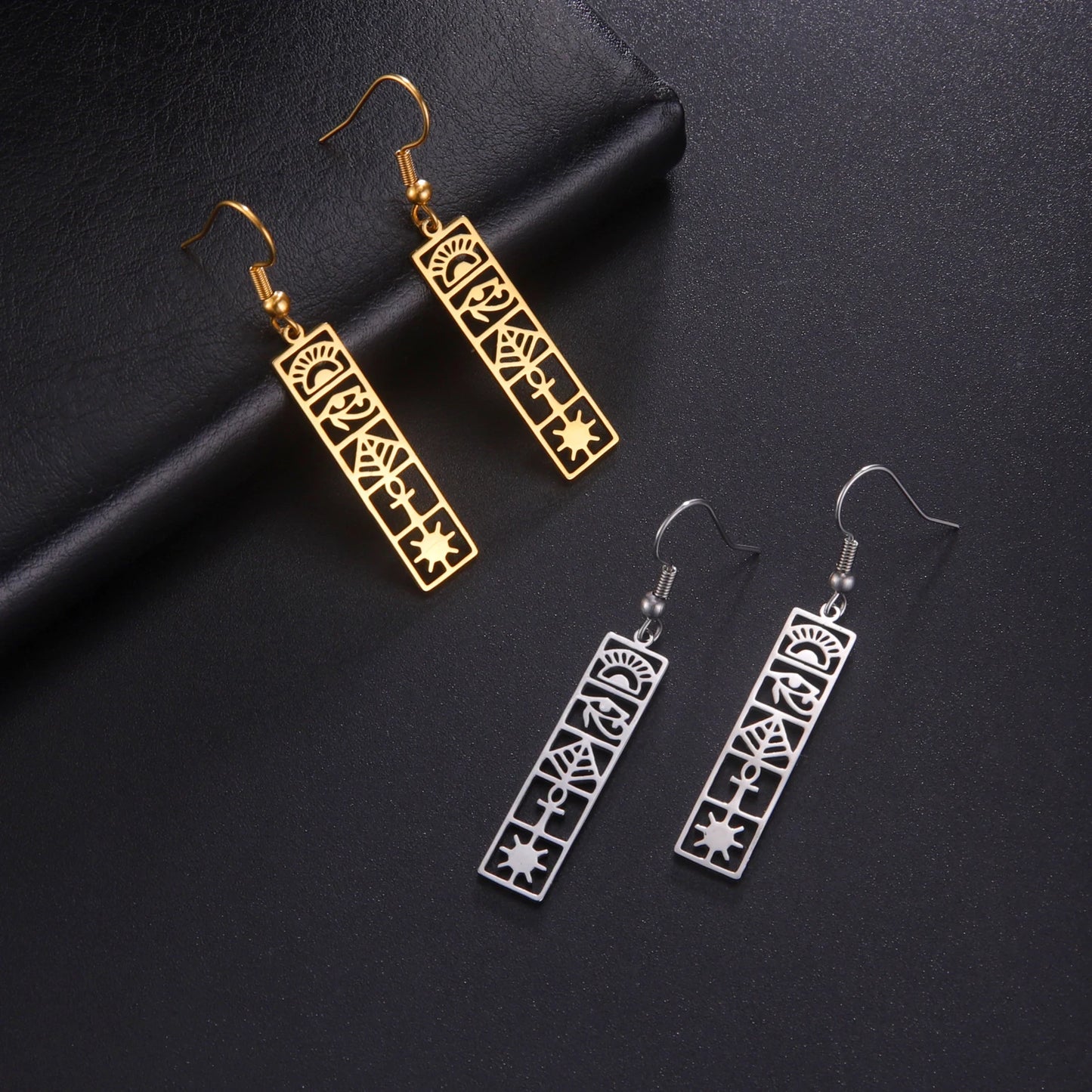 Cartouche Earring