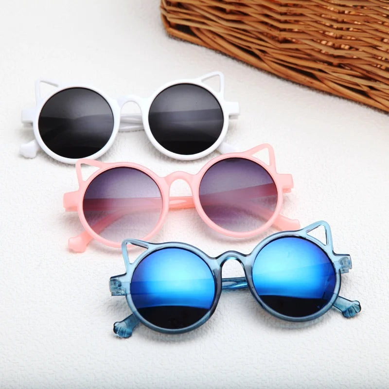 Naughty cat sunglasses