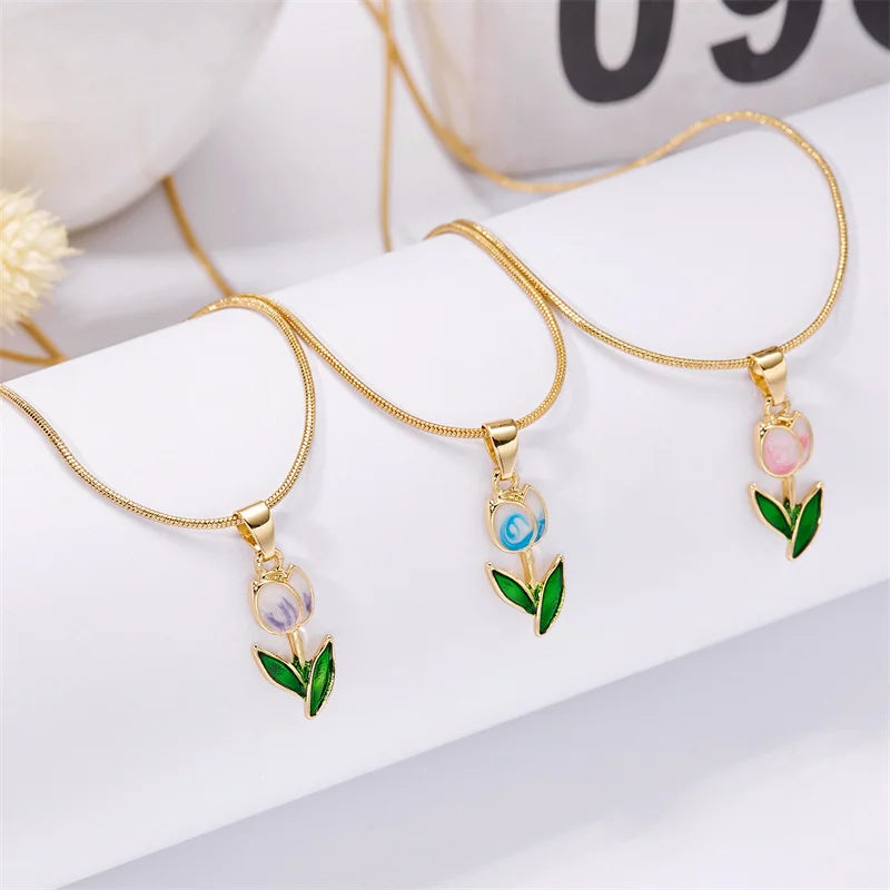 Tulip Necklace