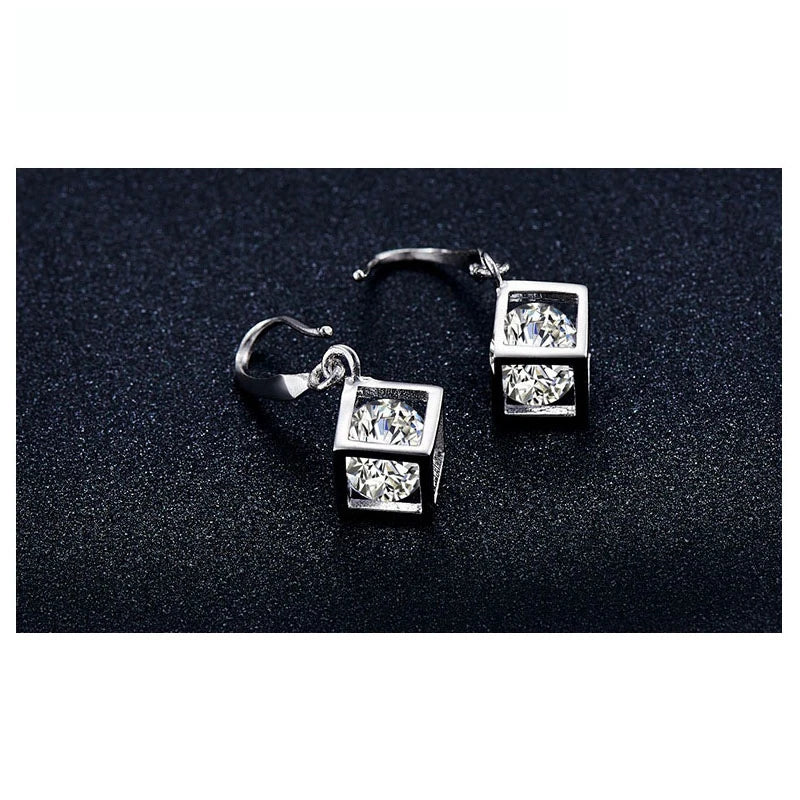 Zircon Cubic Set