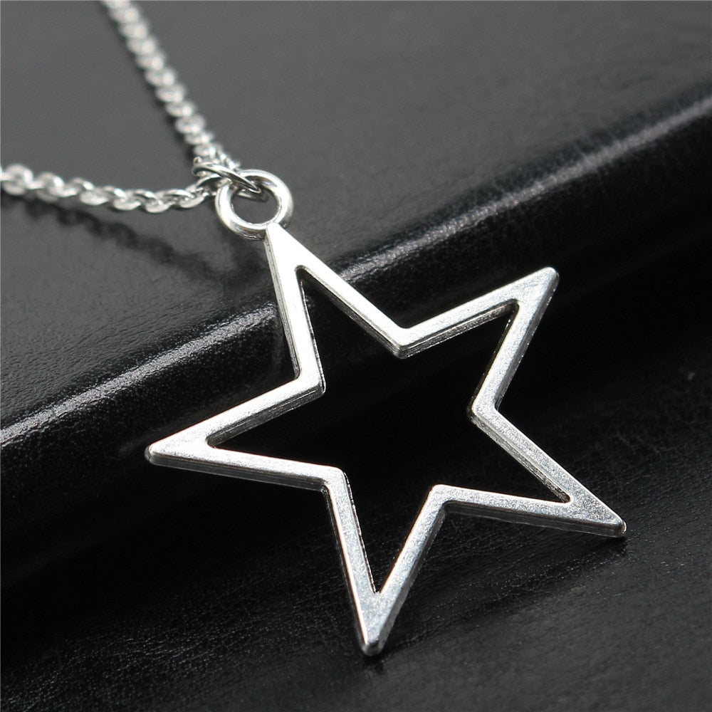 Hollow Star Necklace