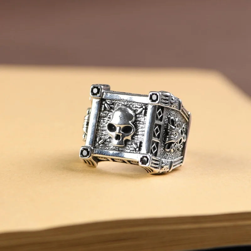 Skull Ring